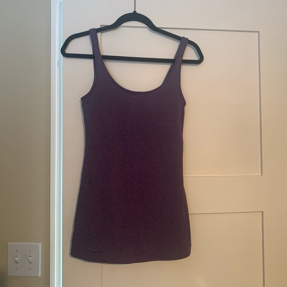 Purple scoop neck Lululemon tank top - Picture 2 of 4